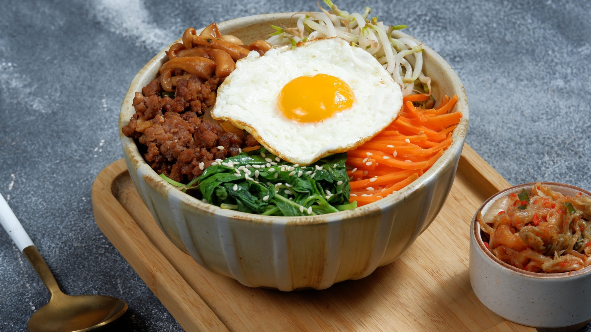 bibimbapkorean-spicy-salad-with-rice-bowl-traditionally-korean-food-style